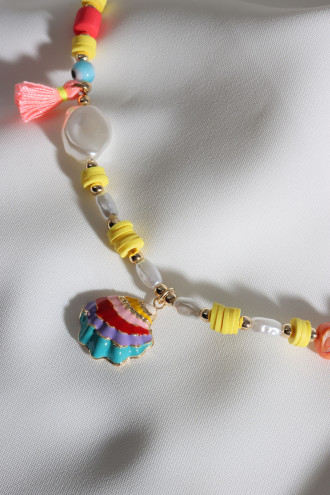 Sarı Renkli İnci Detay Deniz Kabuğu Uçlu Boncuk Kolye