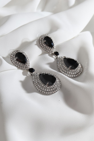 Siyah Taşlı Sallantılı Gümüş Renk Abiye Küpe