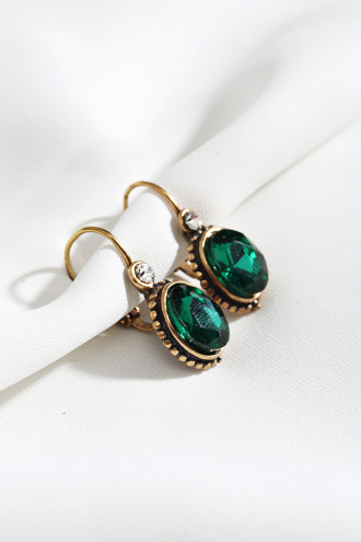 Yeşil Taşlı Oval Otantik Küpe