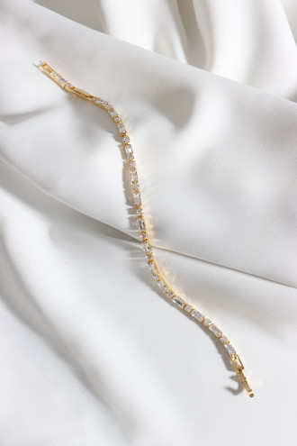 Baget Ve Kare Taşlı Gold Renk Su Yolu Vip Bileklik