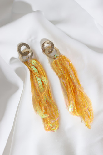 Sarı Pul Sallantılı Gold Renk Küpe Sarı Pul Sallantılı Gold Renk Küpe