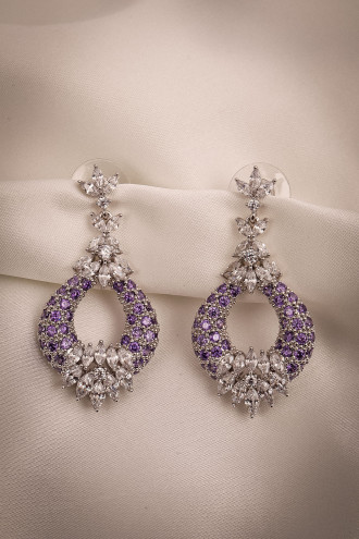 Gümüş Renk Mor Zircon Taşlı Sallantılı Abiye Küpe