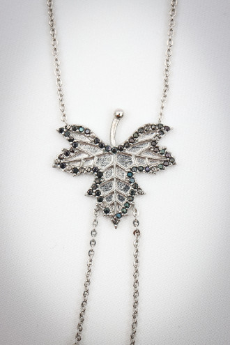 Siyah Zircon Taşlı Yaprak Model Gümüş Renk Şahmeran