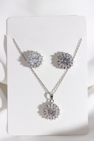 Baget Taşlı Yuvarlak Model Gümüş Renk Abiye Set Baget Taşlı Yuvarlak Model Gümüş Renk Abiye Set