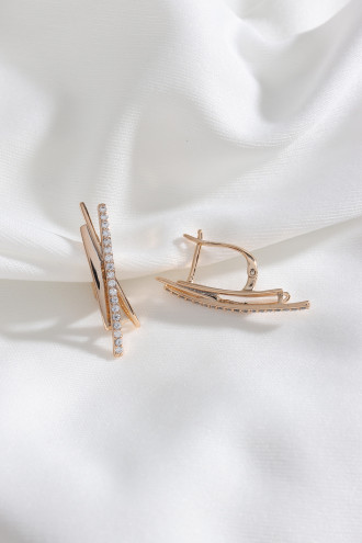 Uzun Sıra Taşlı Gold Renk Çelik Küpe