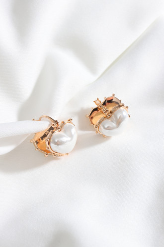 Sedef Taşlı Kalp Çelik Küpe