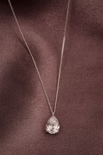 Damla Model Gümüş Renk Tek Taş Kolye