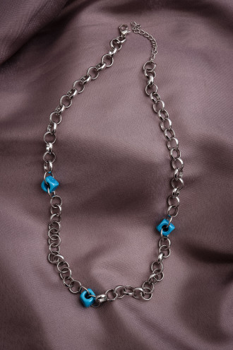 Mavi Taşlı Gümüş Renk Zincir Kolye