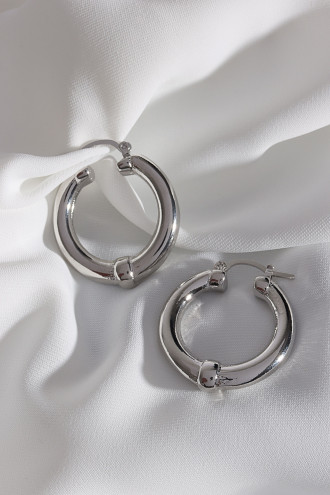 Gümüş Renk Düğme Modelli Vintage Halka Küpe