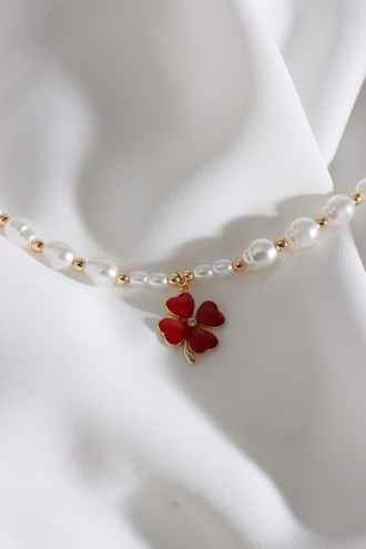 Kırmızı Mineli Yonca Uçlu İnci Kolye