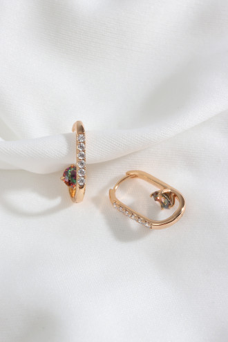 Taşlı Oval Gold Renk Çelik Küpe