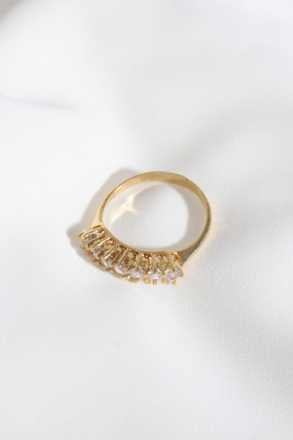 Zircon Taşlı Yarım Tur Gold Renk Yüzük