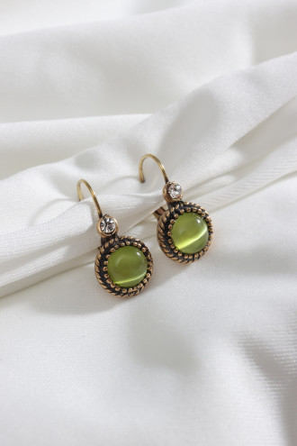 Saydam Yeşil Taşlı Yuvarlak Otantik Küpe