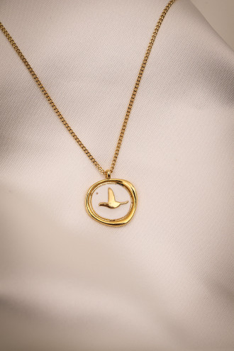 Beyaz Mineli Kuş Figürlü Gold Renk Kolye