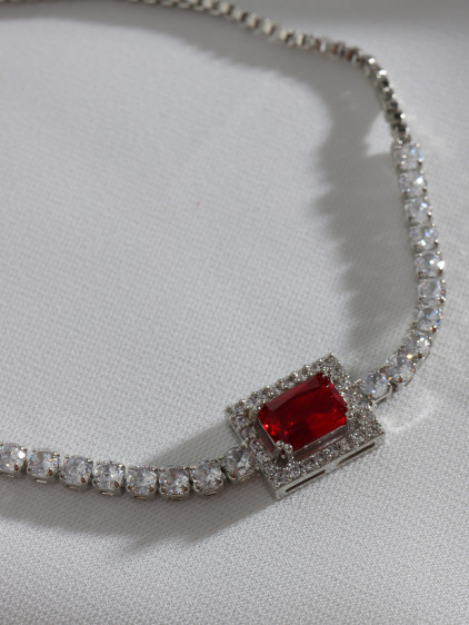 Kırmızı Baget Taşlı Gümüş Renk Asansörlü Zircon Su Yolu Bileklik