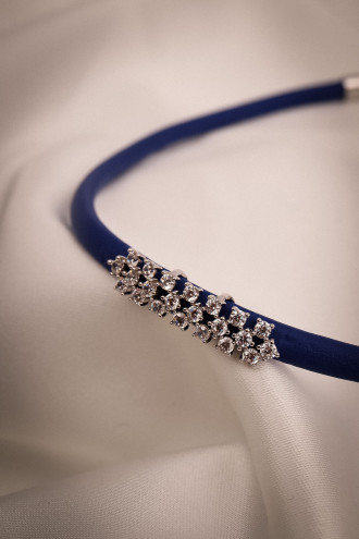 Mavi Yumuşak Deri Gümüş Renk Zircon Taşlı Choker