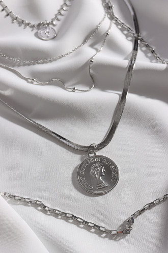 Plakalı 5'Li Gümüş Renk Zincir Kolye