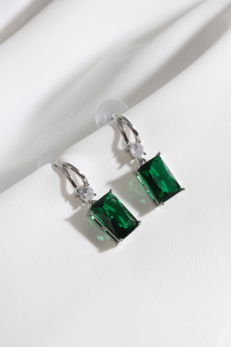 Büyük Yeşil Taşlı Gümüş Renk Abiye Küpe Büyük Yeşil Taşlı Gümüş Renk Abiye Küpe