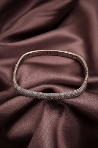 Zircon Taşlı Gümüş 925 Ayar Gümüş Kelepçe Bileklik 21,62