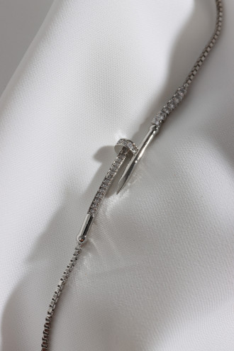 Gümüş Renk Zircon Taşlı Çivi Model Su Yolu Bileklik