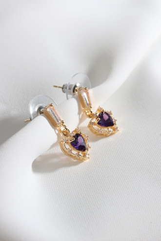 Mor Kalp Taşlı Gold Renk Küpe Mor Kalp Taşlı Gold Renk Küpe