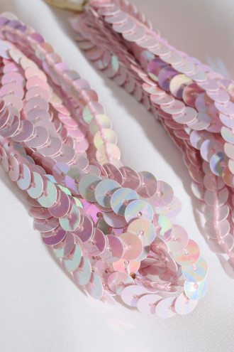 Lila Pul Sallantılı Gold Renk Küpe