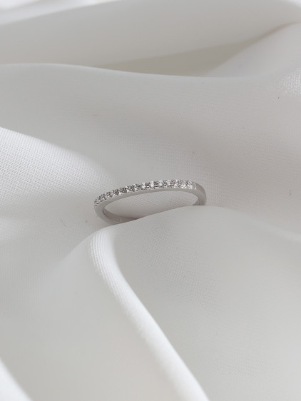 Zircon Taşlı Gümüş Renk Yüzük Zircon Taşlı Gümüş Renk Yüzük