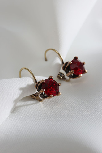 Kırmızı Taşlı Tek Taş Otantik Küpe