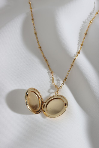 Yeşil Mineli Kapaklı Çift Taraflı Kullanıma Uygun Yuvarlak Gold Renk Kolye