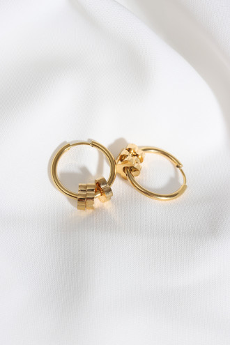 Çiçekli Halka Gold Renk Çelik Küpe