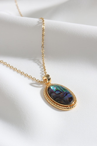 Oval Taşlı Gold Renk Vintage Kolye Oval Taşlı Gold Renk Vintage Kolye