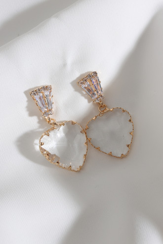 Kalp Sallantılı Gold Renk Abiye Küpe Kalp Sallantılı Gold Renk Abiye Küpe