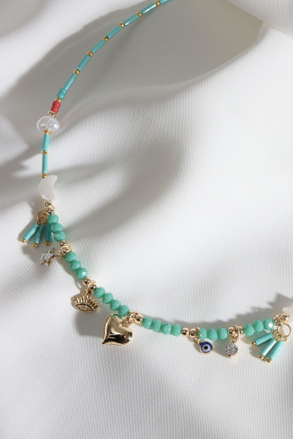 Yeşil Renk Charmlı Boncuk Kolye