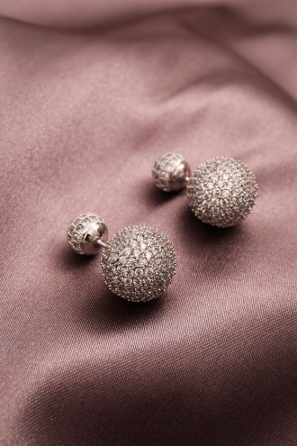 Çift Taraflı Tam Tur Zircon Taşlı Top Küpe