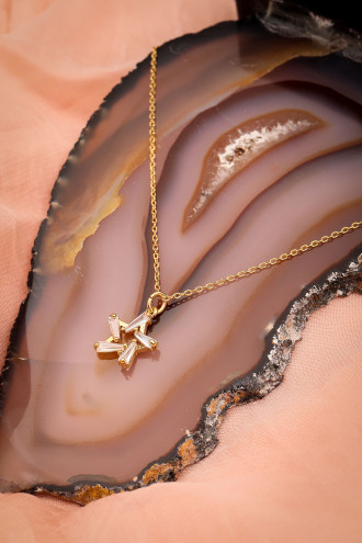 Baget Taşlı Yıldız Figür Gold Renk Kolye