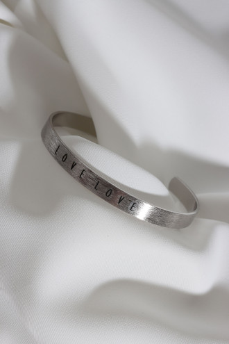 Love Yazılı Gümüş Renk Kararmaz Vip Bileklik