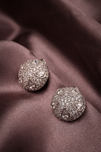 Yuvarlak Zircon Taşlı Gümüş Renk Abiye Küpe