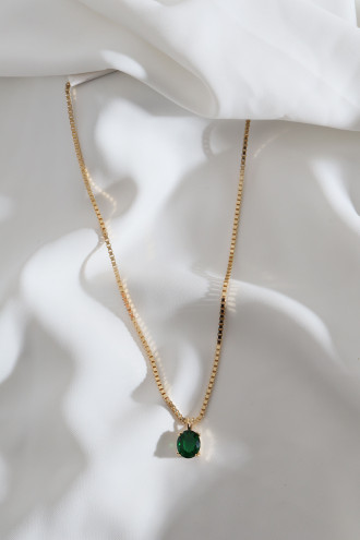 Yeşil Büyük Tek Taşlı Gold Renk Kolye