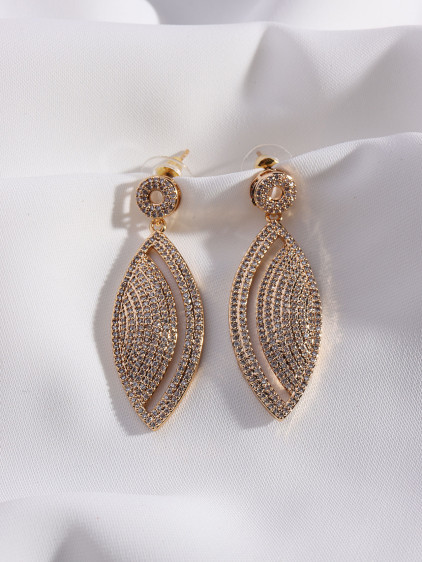 Uzun Sallantılı Zircon Taşlı Gold Renk Abiye Küpe