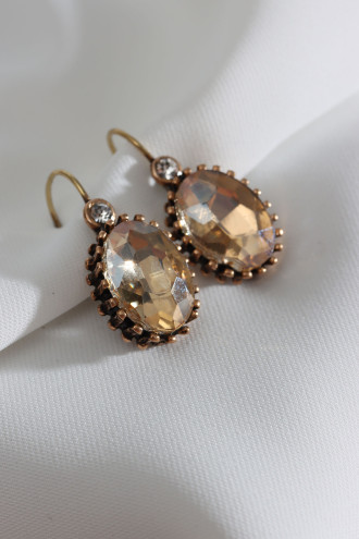 Büyük Boy Bal Rengi Taşlı Oval Otantik Küpe