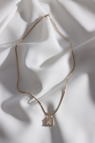 Gold Renk Yılan Zincirli Tek Taş Kolye