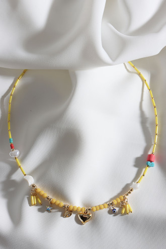 Sarı Renk Charmlı Boncuk Kolye