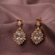 Zircon Taşlı Sallantılı Gold Renk Abiye Küpe