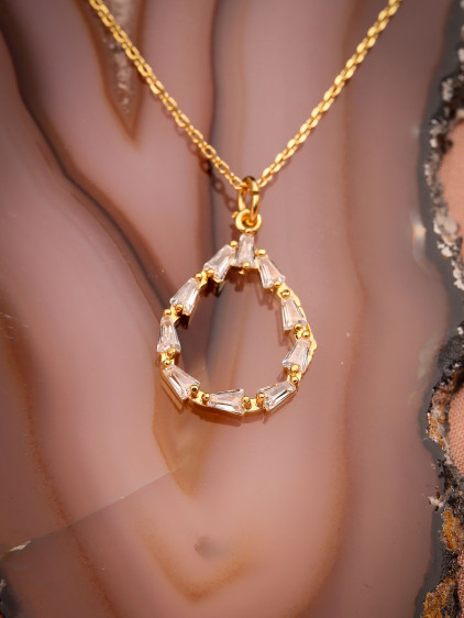 Oval Baget Taşlı Gold Renk Kolye