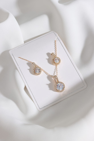 Tek Taşlı Kolye Küpe Gold Renk Set Tek Taşlı Kolye Küpe Gold Renk Set