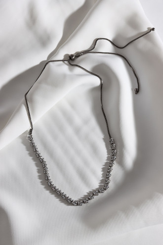 Antrasit Renk Beyaz Zircon Taşlı Asansörlü Abiye Kolye