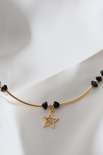 Yıldız Uçlu Siyah Boncuk Boru Detay Gold Renk Kolye
