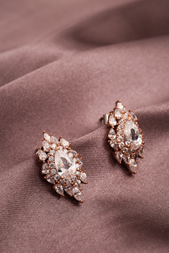 Badem Taşlı Rose Abiye Küpe