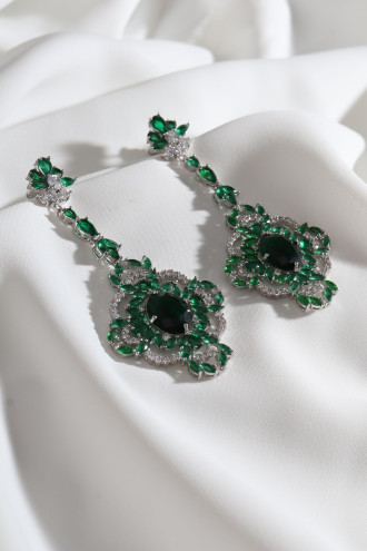 Yeşil Taşlı Sallantılı Büyük Boy Zümrüt Model Gümüş Renk Abiye Küpe