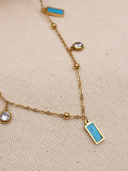 Mavi Mineli Charm Gold Renk Çelik Kolye Mavi Mineli Charm Gold Renk Çelik Kolye